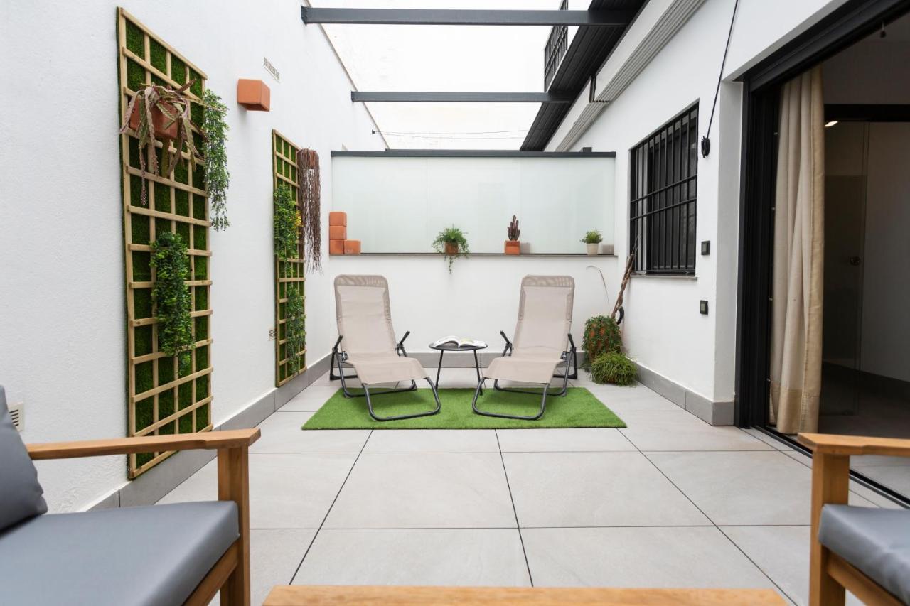 Apartamentos Bajeles Sevilla Urban מראה חיצוני תמונה