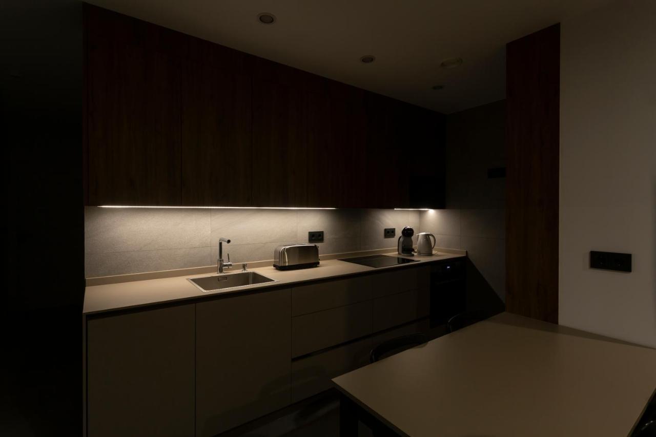 Apartamentos Bajeles Sevilla Urban מראה חיצוני תמונה