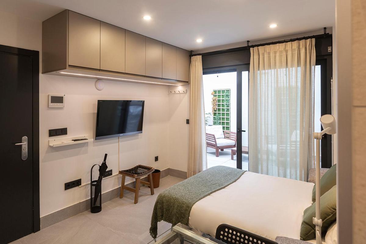 Apartamentos Bajeles Sevilla Urban מראה חיצוני תמונה