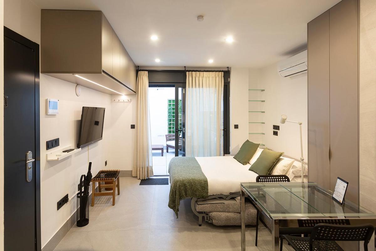 Apartamentos Bajeles Sevilla Urban מראה חיצוני תמונה